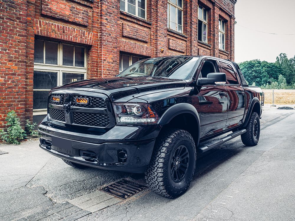 Dodge RAM 1500 (2013+) paigalduskomplekt koos tuledega